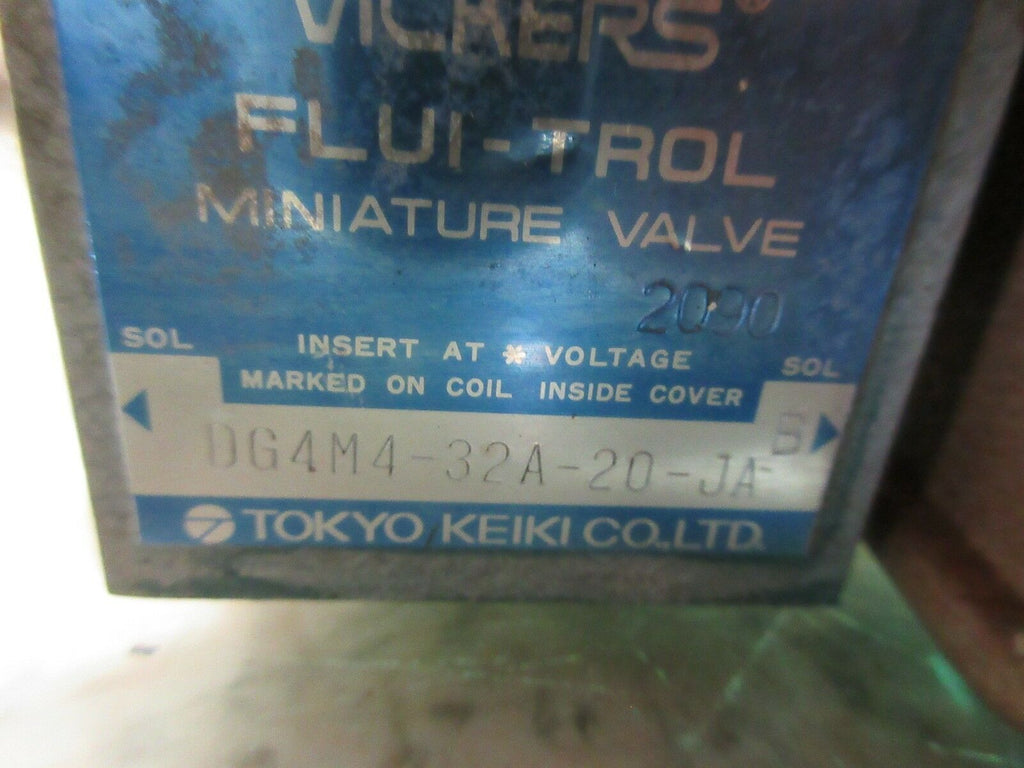TOKYO VICKERS MINIATURE VALVE FLUI-TROL DG4M4-32A-20-JA CNC LOT OF 3 PIECES