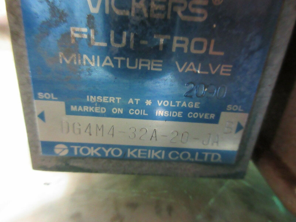 TOKYO VICKERS MINIATURE VALVE FLUI-TROL DG4M4-32A-20-JA CNC LOT OF 3 PIECES