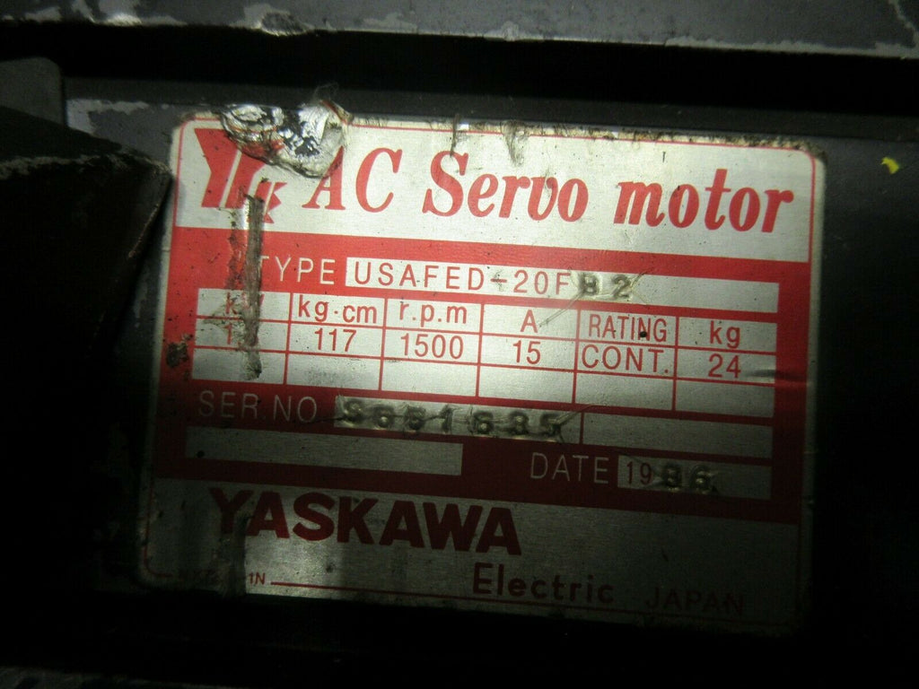 YASKAWA AC SERVO MOTOR USAFED-20FB2 NO ENCODER INCLUDED LOT OF 3 PIECES