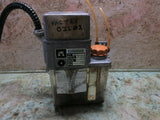 SHOWA OIL DISTRIBUTOR LCB 4 7613 3SZ319 LCB47613 LUBRICATION TANK PUMP SYSTEM